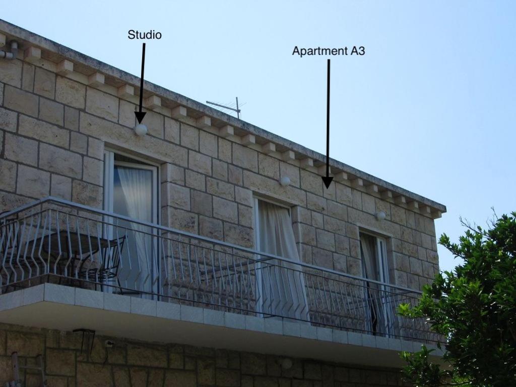 Apartments Lumbardina Lumbarda Ngoại thất bức ảnh